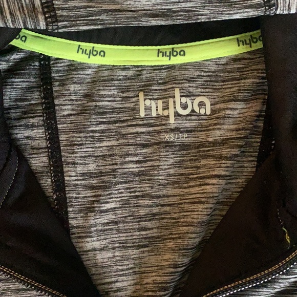 Hyba Hoodie - Picture 2 of 4